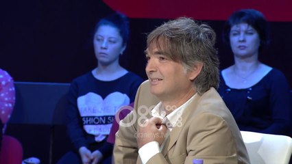 Ora News - Llanaj: Duhen investime në rrugë, Rilindja u vuri gropave vetëm një tabelë!