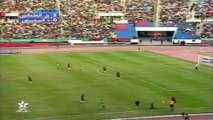 الشوط الثاني مباراة الجيش الملكي و دولفين 3-0 اياب نهائي كاس الكاف 2005