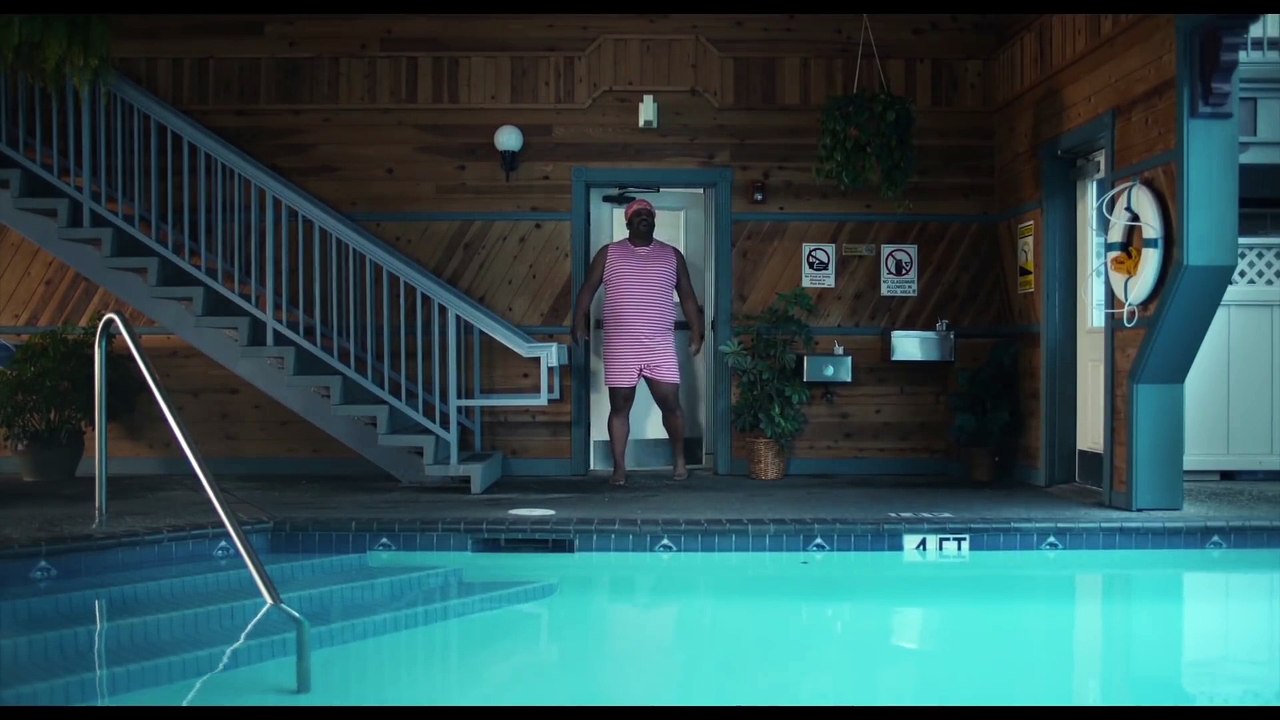 An Evening With Beverly Luff Linn Movie Clip - Pool (2018)