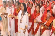 Durga Puja: Transgenders offer prayers for cyclone Titli victims