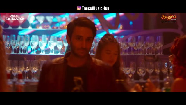 La La La - Neha Kakkar - Bilal Saeed - Baazaar - Saif Ali Khan, Rohan Mehra, Radhika A, Chitrangda S
