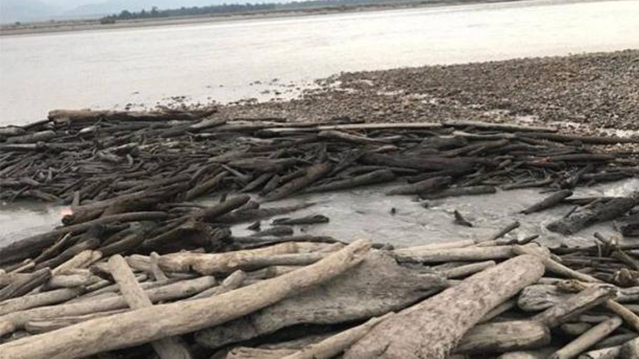 China ने रोका Brahmaputra का पानी, Arunachal Pradesh के कई हिस्सों में सूखे का खतरा । वनइंडिया हिंदी