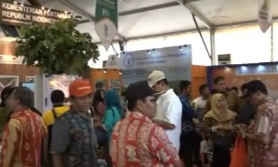 Descargar video: Kementan Dorong Hilirisasi Industri Produk Pertanian