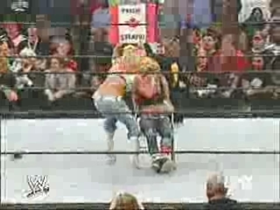 Mickie James kidnaps Ashley