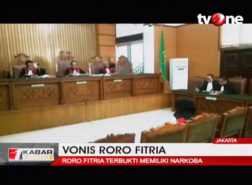 Divonis 4 Tahun Penjara, Roro Fitria Histeris