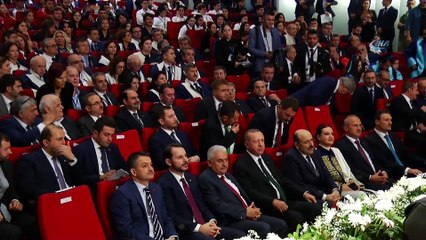 Cumhurbaşkanı Erdoğan: 'Bu süreçte en büyük yatırımı biz eğitim-öğretime yaptık. Ama henüz arzu ettiğimiz neticeleri elde ettiğimizi maalesef söyleyemiyorum'