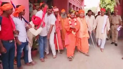 UP CM Yogi Adityanath का महंत अवतार, Dussehra पर की खास पूजा । वनइंडिया हिंदी