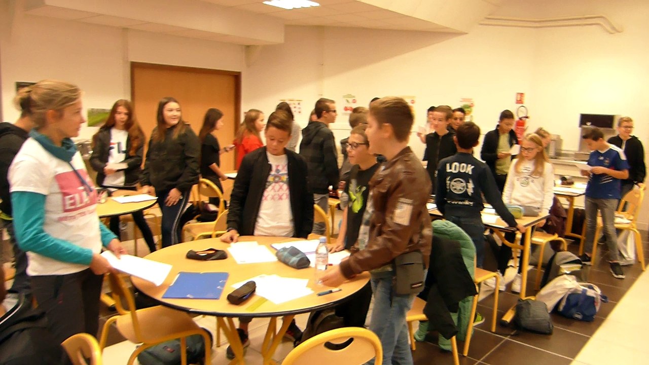 Dictée et chanson pour ELA au collège Georges-Brassens