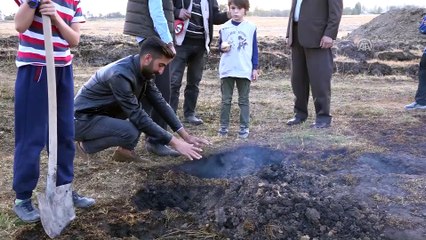 Toprak yanması köylüleri şaşırttı - MUŞ
