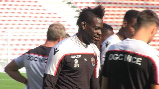 10e j. - Saint-Maximin : Balotelli ? Je le sens plus en forme que jamais
