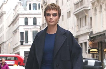 Cara Delevingne hated her eyebrows