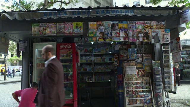 Acusaciones de campaña sucia por Whatsapp en elección brasileña