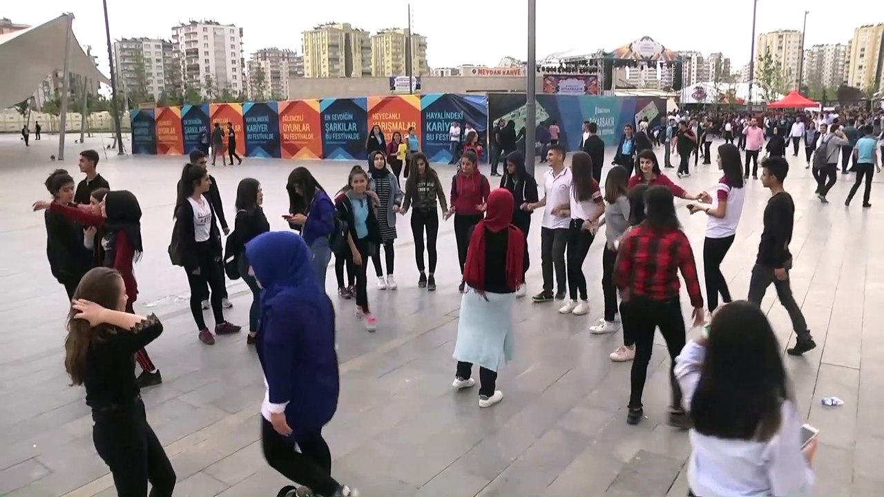 Ziraat Bankası Diyarbakır Gençlik Festivali'ne yoğun ilgi - DİYARBAKIR