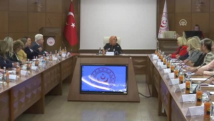 Bakan Zehra Zümrüt Selçuk, Kadın Muhtarları Kabul Etti