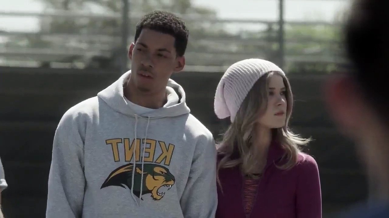 Freakish S01E01 - Detention