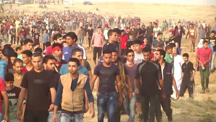 İsrail Askerleri Gazze Sınırında 77 Filistinliyi Yaraladı