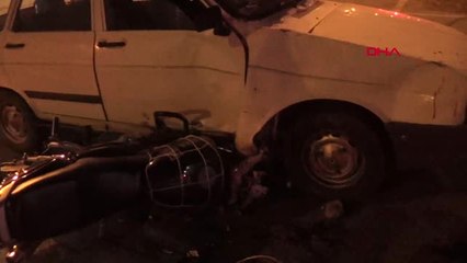 Uşak Motosiklet Otomobile Çarptı 2 Yaralı