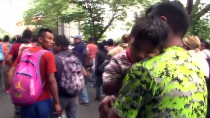 Drama humanitario de América: 4.000 hondureños se dirigen a la frontera de EE.UU. a pesar de las amenazas de Trump