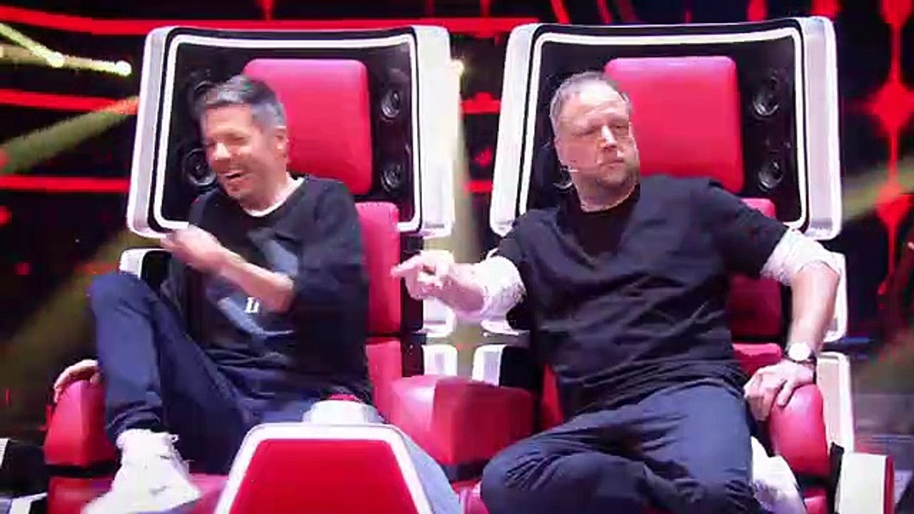 Matthias Nebel: "Bed Of Roses" | Blind Audition | The Voice of Germany 2018