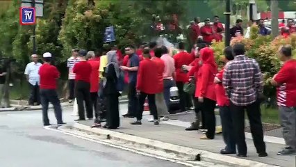 Presiden UMNO Datuk Seri Dr Ahmad Zahid Hamidi didakwa di Mahkamah Sesyen Kuala Lumpur, pagi ini.#BHTV#NSTTV#METROTV