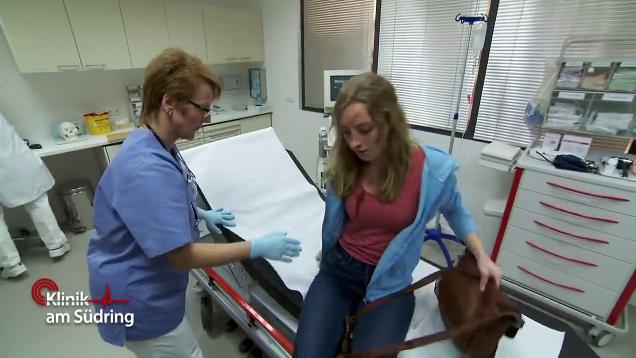 "Ich hasse meine Nase": Nele (15) findet sich hässlich | Klinik am Südring | SAT.1 TV