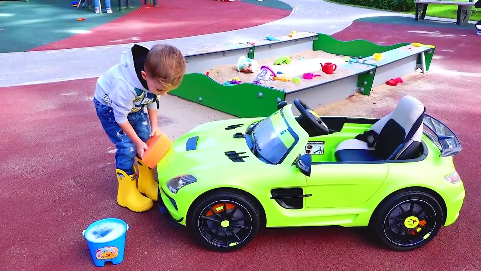 vlad and nikita pretend play with toy cars