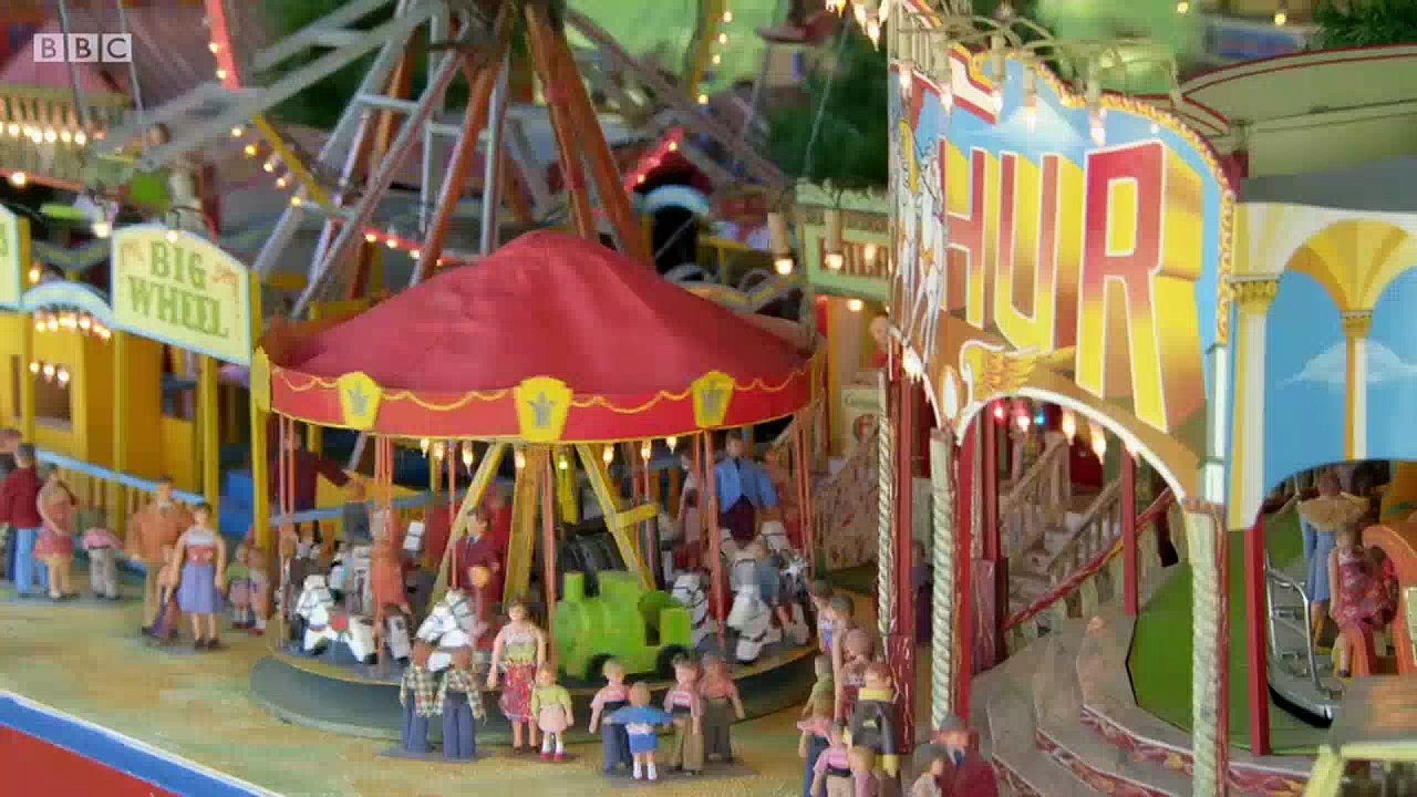 BBC Antiques Roadshow Series 40 Helmingham Hall 2