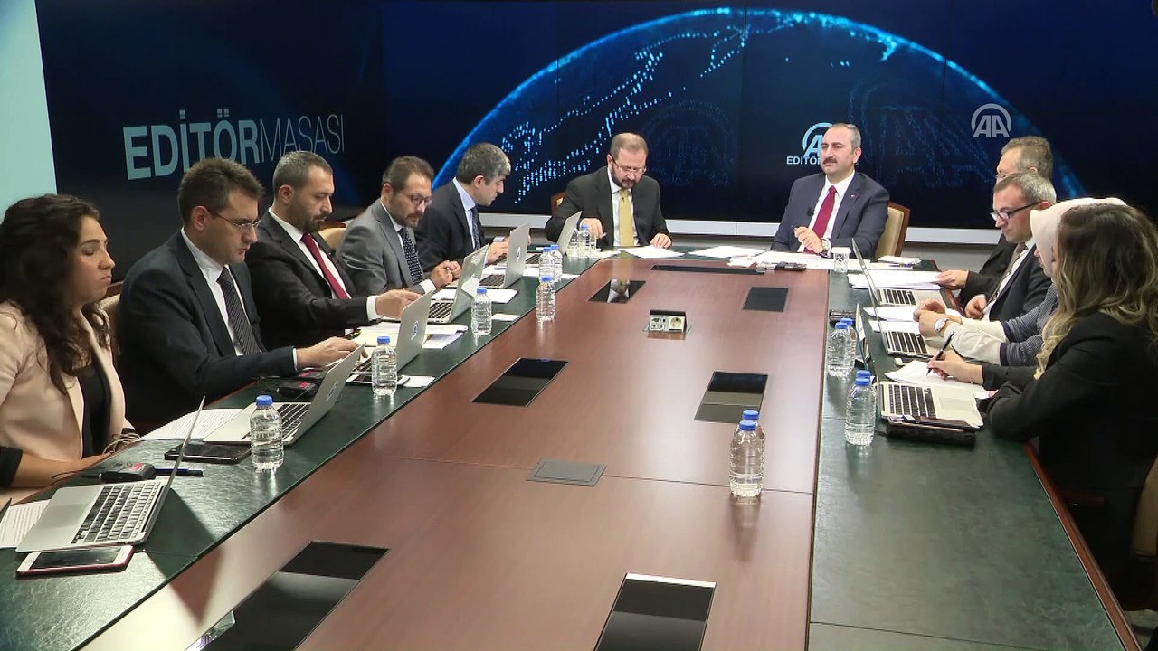 Adalet Bakanı Gül: 'Mesleki yeterlikle hukuki yeterlilik sınavı düşünüyoruz' - ANKARA