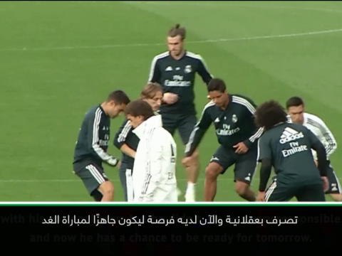 عام: كرة قدم: مشاركة بايل أمام ليفانتي فرضيّة قائمة- لوبيتيغي