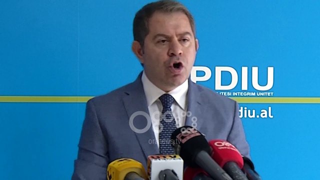 Ora News - Idrizi: Jemi në emergjencë kombëtare, Meta të mbledhë Këshillin e Sigurisë