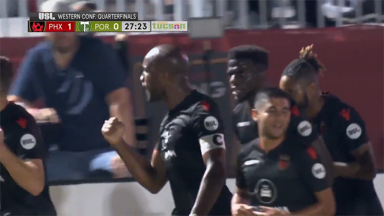 Le coup-franc surpuissant de Didier Drogba avec Phoenix