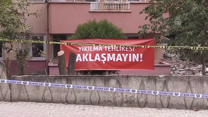 Kolonunda çatlaklar oluşan 5 katlı binanın boşaltılması - BURSA