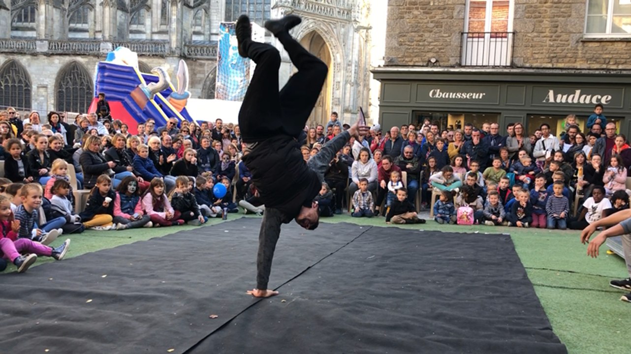 L’Association mouvement hip-hop à Alençon s’amuse.