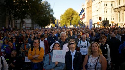 No Comment félmilliós tüntetés Londonban