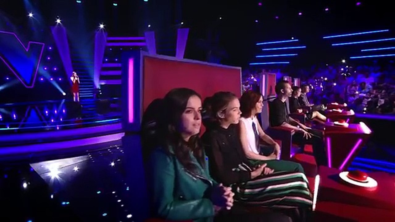 Louise - 'Skinny Love' | Blind Auditions | The Voice Kids | VTM