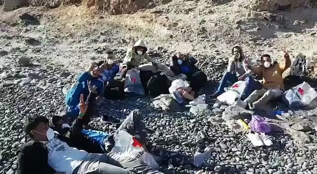 Llega una patera con 10 inmigrantes a bordo a la playa del Aceituno en Fuerteventura