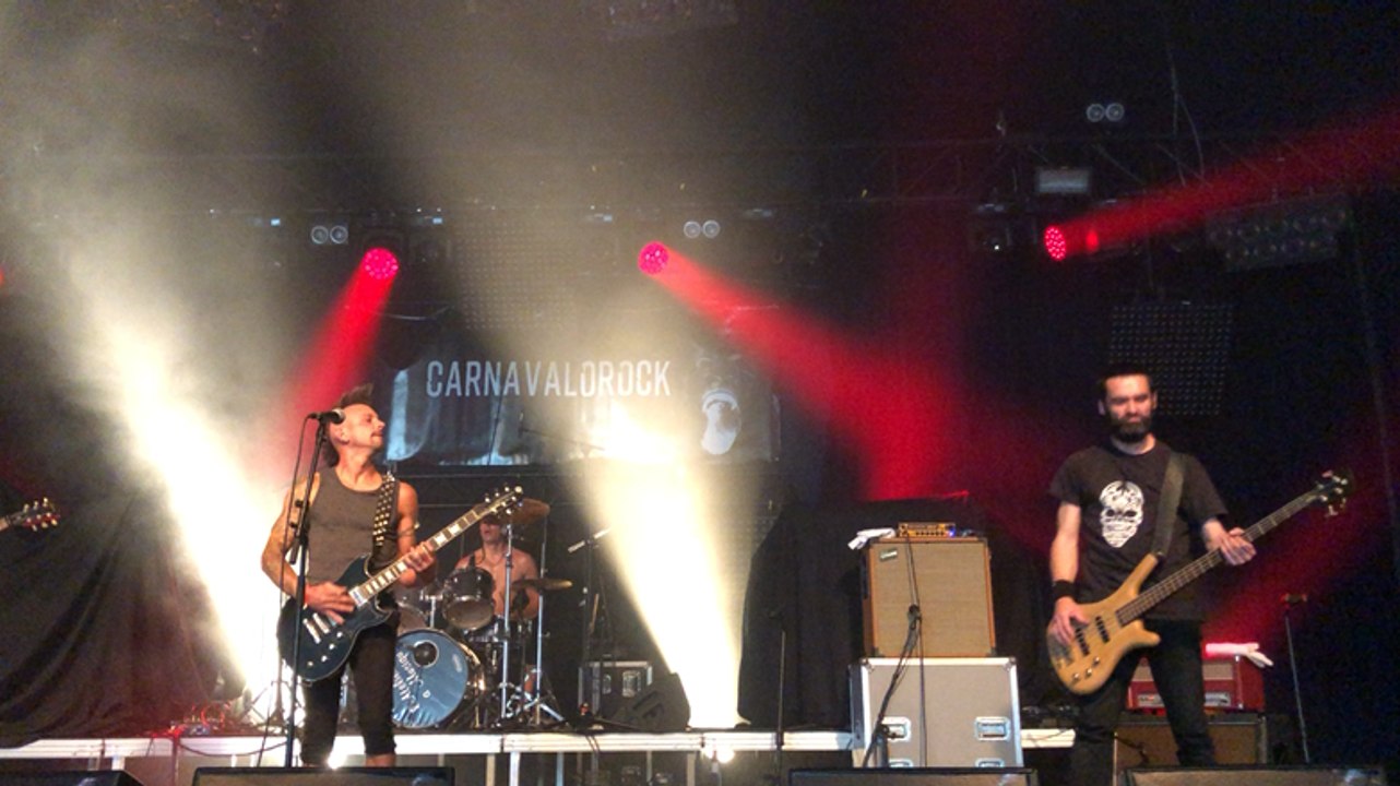 Les 22 Longs Riffs envoient la sauce à Carnavalorock