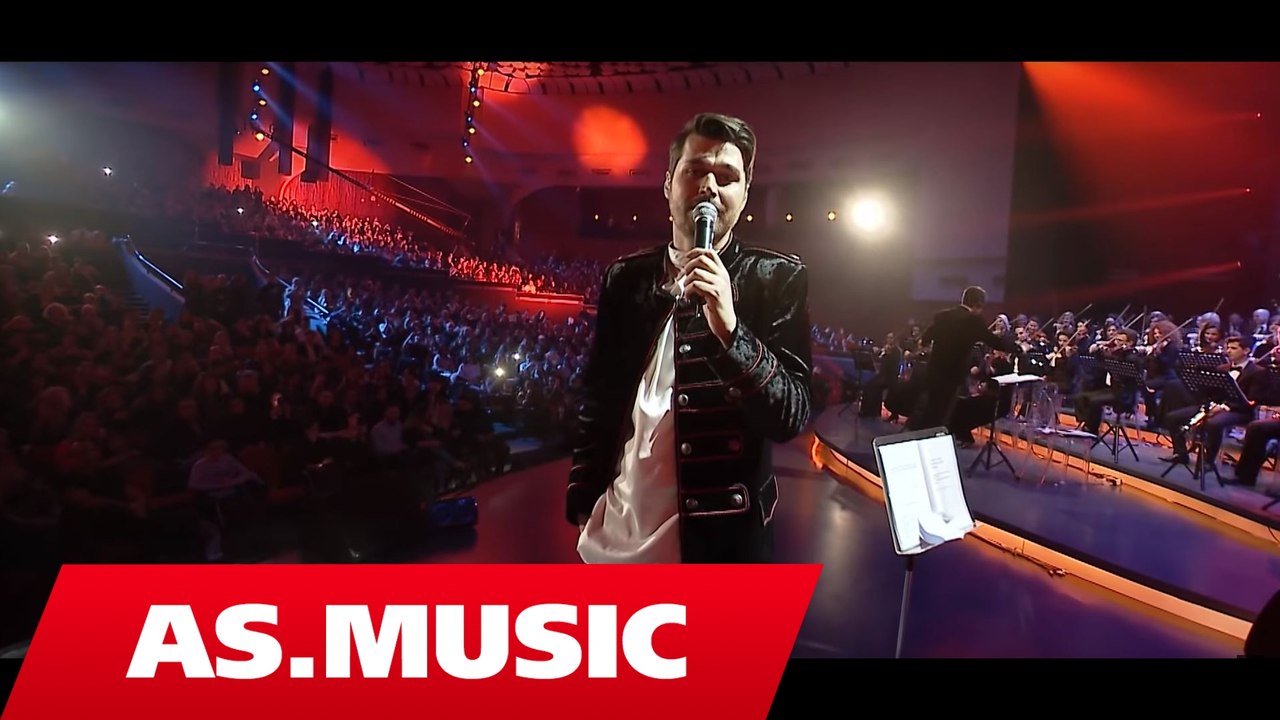 Alban Skenderaj - Une dhe ti (Hapesira e nje endrre - Live)