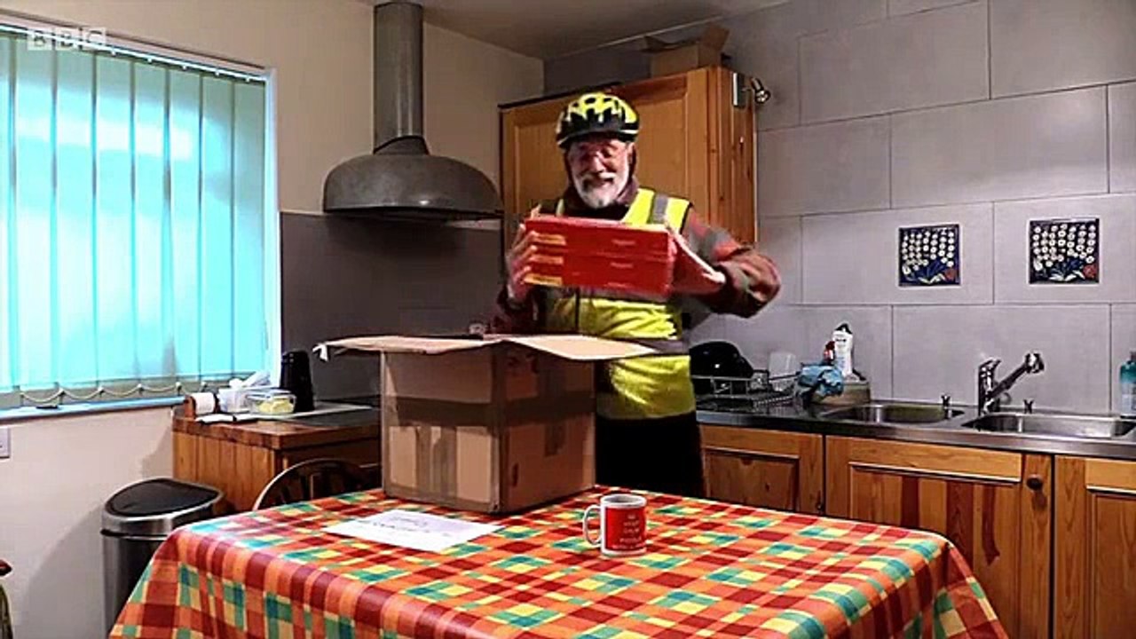 Russell Howards Good News S10 E05