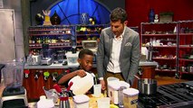 Man Vs. Child Chef Showdown S02 E16