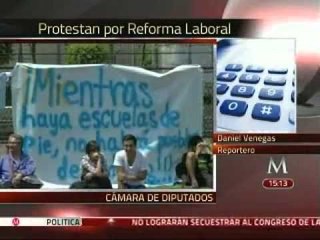 Continúan las protestas de organizaciones sociales afuera de la C. de Diputados