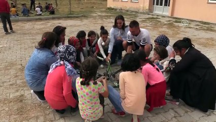Köy okulundaki öğrencilerin hokey merakı - KONYA
