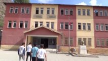 Ortaokul Öğrencisi 'Mehmetçik' İçin Silahlı Eldiven Tasarladı