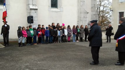 11/11/2017 - Les enfants chantent la marseillaise