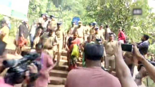 Women devotees trying to enter Sabarimala temple brought to PCR