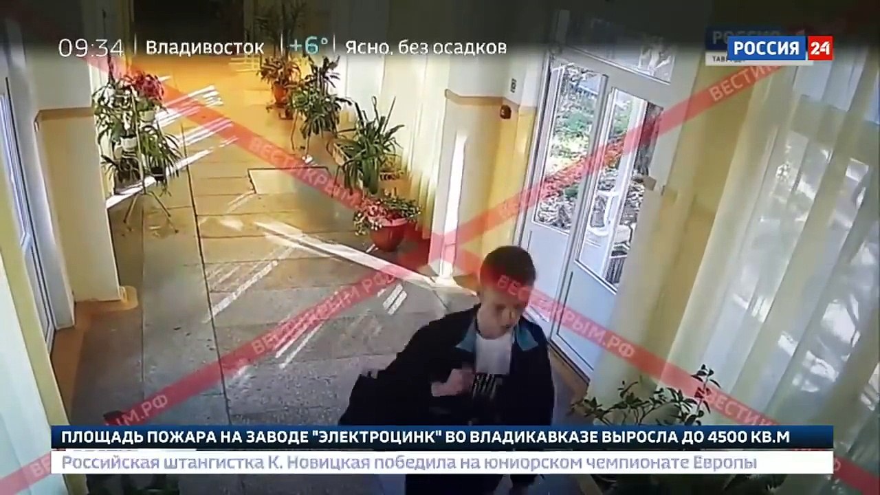 Эксклюзивные кадры! Видео с камер наблюдения бойни в Керчи