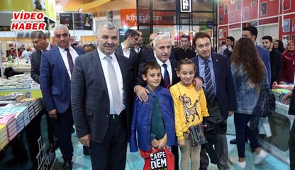 (21 Ekim 2018) BAŞKAN ÇELİK,  VALİ VE REKTÖRLE KİTAP FUARI’NDA