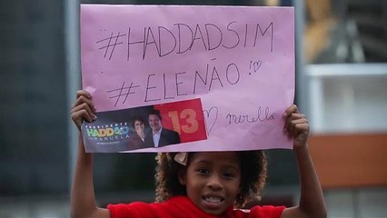 Video herunterladen: Manifestações em várias cidades contra Bolsonaro