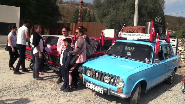 Engelli öğrenciler klasik otomobillerle antik kenti gezdi - MUĞLA