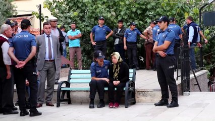 Aydın'da denizde boğulan polis memuru son yolculuğuna uğurlandı - MANİSA